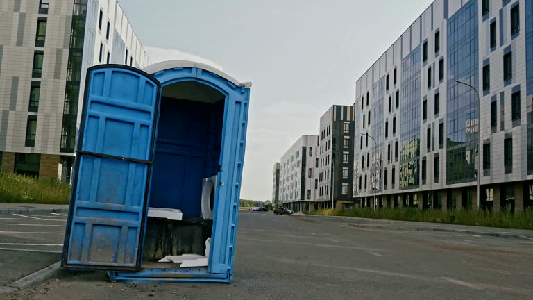 Best Standard Portable Toilet Rental  in East Quogue, NY